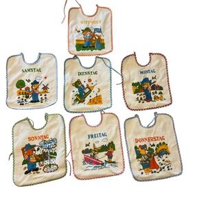 Bambino Vintage Baby Bibs Set 7 Days of Week Cartoon Animals German
